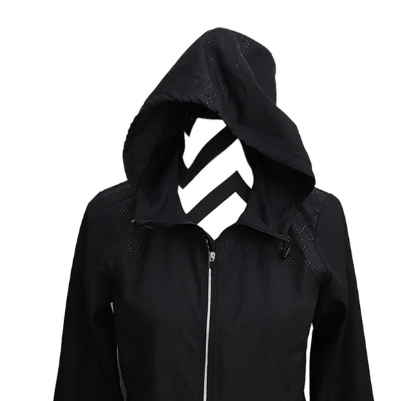 Champion Jacket - Picture 4 of 7